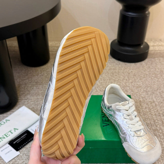 BOTTEGA VENETA 26S SNEAKERS IN SILVER CALFSKIN