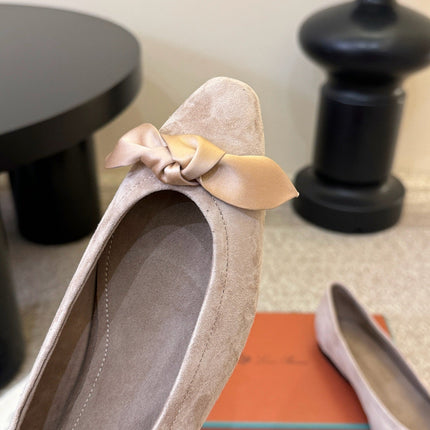 LP 26S BALLET FLATS IN NUDE PINK SUEDE WITH SATIN BOW