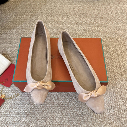 LP 26S BALLET FLATS IN NUDE PINK SUEDE WITH SATIN BOW