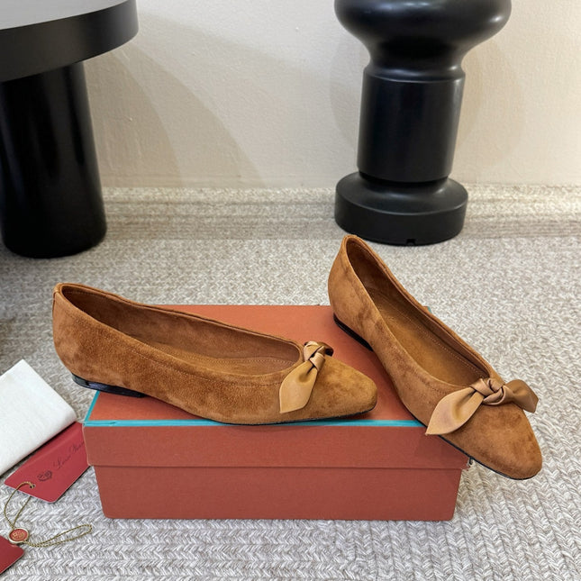 LP 26S BALLET FLATS IN CAMEL BROWN SUEDE WITH SATIN BOW