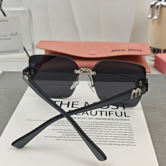 RUNWAY SQUARE SUNGLASSES 55507 IN ACETATE