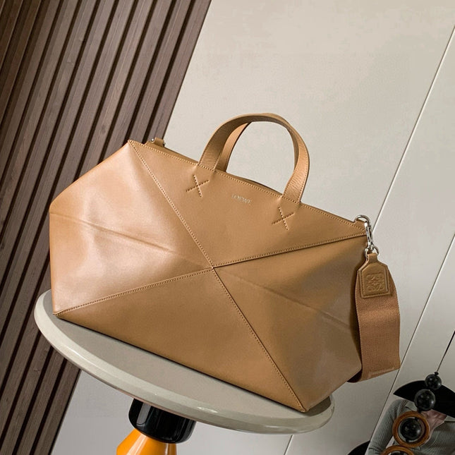 LOEWE 26S LARGE PUZZLE FOLD TOTE 59 IN CAMEL BROWN  CALFSKIN
