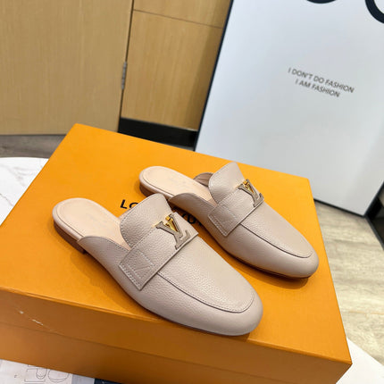 LV 26S MARE OPEN-BACK LOAFERS IN BEIGE GRAINED CALFSKIN