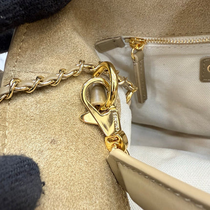 CHANEL 26S BUCKET SHOULDER BAG 26 IN LIGHT BROWN SUEDE AND CALFSKIN GOLD HARDWARE