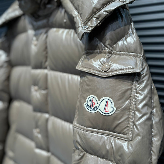 MONCLER 25S DOWN JACKET 378