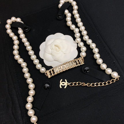 CHANEL 25S CHAIN BELT IN WHITE PEARL 615991