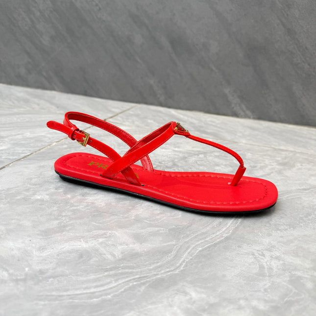 PRADA 26S THONG SANDALS IN RED CALFSKIN TRIANGLE LOGO
