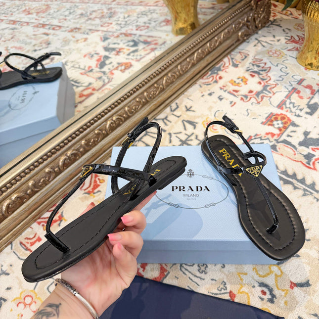 PRADA 26S THONG SANDALS IN BLACK CALFSKIN TRIANGLE LOGO