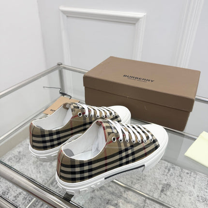 BURBERRY 26S VINTAGE CHECK SNEAKERS IN BROWN AND BLACK CANVAS