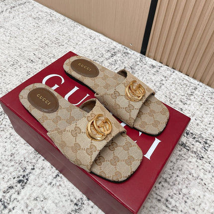 GUCCI 26S SLIDE SANDAL IN BEIGE CANVAS