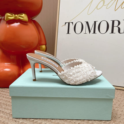AQUAZZURA 26S HEELED MULES 80 MM IN WHITE WOVEN RAFFIA