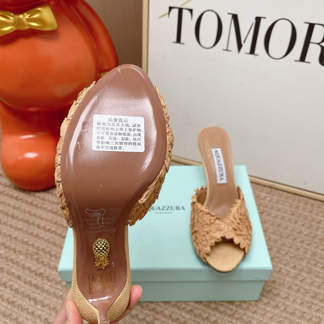AQUAZZURA 26S HEELED MULES 80 MM IN BEIGE WOVEN RAFFIA