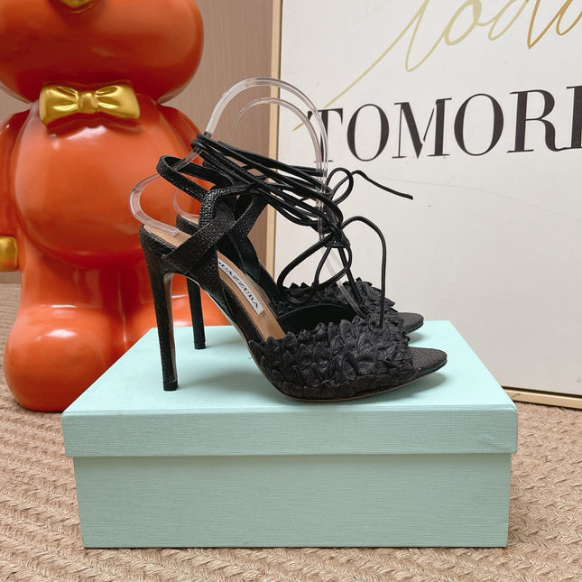 AQUAZZURA 26S LACE-UP HIGH HEEL SANDALS IN BLACK WOVEN RAFFIA