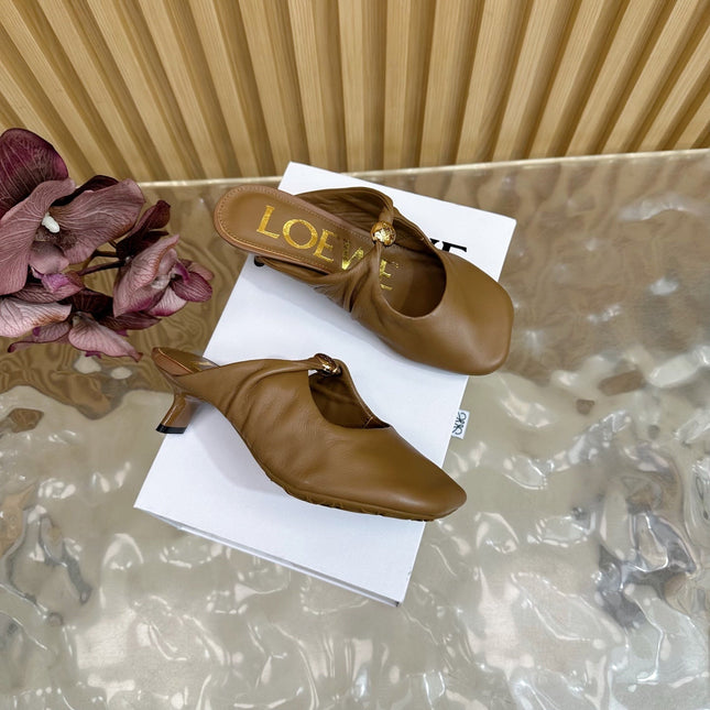 LOEWE 26S PEBBLE SOFT MULE IN BROWN LAMBSKIN GOLD HARDWARE