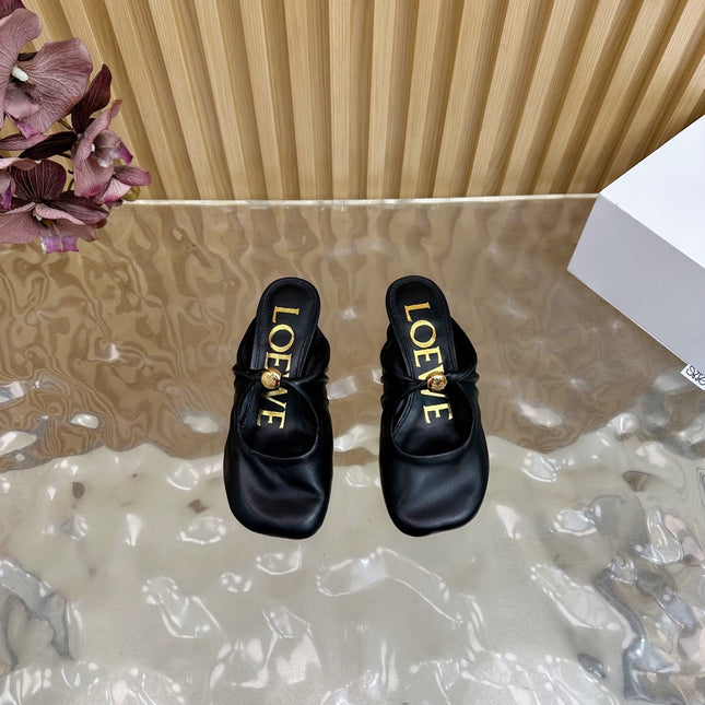 LOEWE 26S PEBBLE SOFT MULE IN BLACK LAMBSKIN GOLD HARDWARE