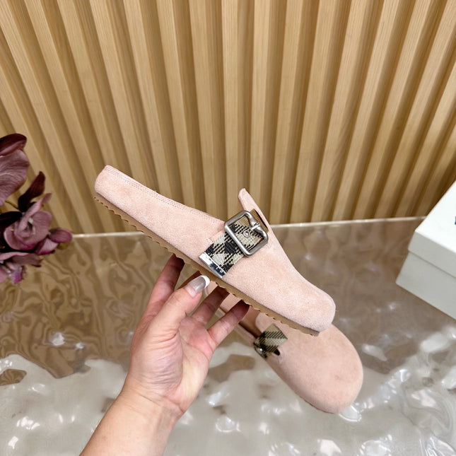 BURBERRY 26S BUCKLE MULES IN LIGHT PINK SUEDE