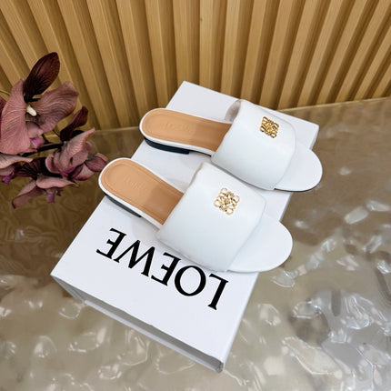 LOEWE 26S SLIDE SANDALS IN WHITE ANAGRAM PADDED LAMBSKIN