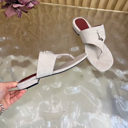 LP 26S THONG SANDALS IN CREAM WHITE SUEDE SILVER HARDWARE