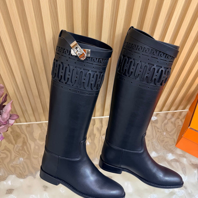 HM 26S PERFORATED HIGH-TOP BOOTS IN BLACK CALFSKIN