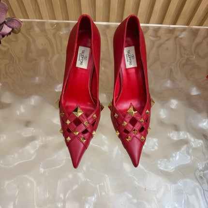 VALENTINO 26S STUDDED POINTED TOE PUMPS 90 MM IN RED CALFSKIN