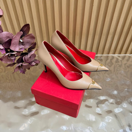 VALENTINO 26S CAP-TOE PUMPS 90 MM IN BEIGE CALFSKIN