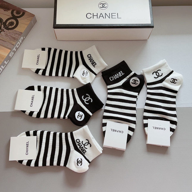 CHANEL 26S ANKLE SOCKS 412403 (1 BOX)