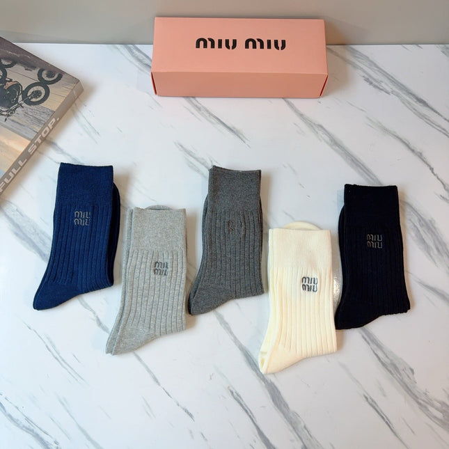 MIUMIU 26S CREW SOCKS 413883 (1 BOX)