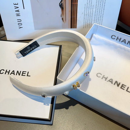 CHANEL 26S HEADBAND IN IVORY FABRIC 505241
