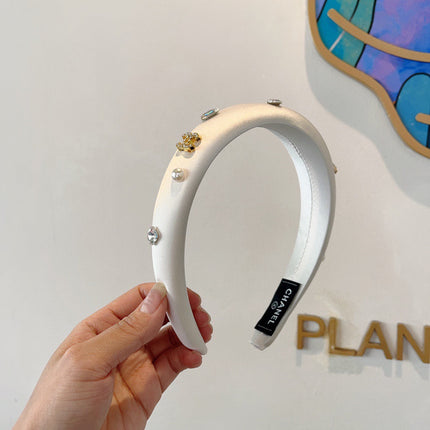 CHANEL 26S HEADBAND IN IVORY FABRIC 505241