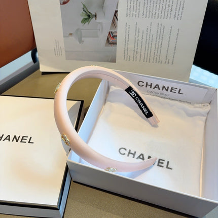 CHANEL 26S HEADBAND IN LIGHT PINK FABRIC 505251