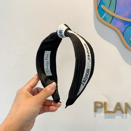 DIOR 26S HEADBAND IN BLACK AND WHITE FABRIC 512025