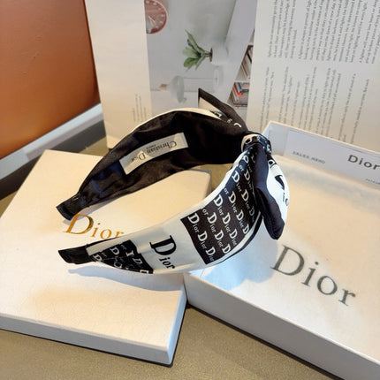 DIOR 26S HEADBAND IN BLACK AND WHITE SILK 512066