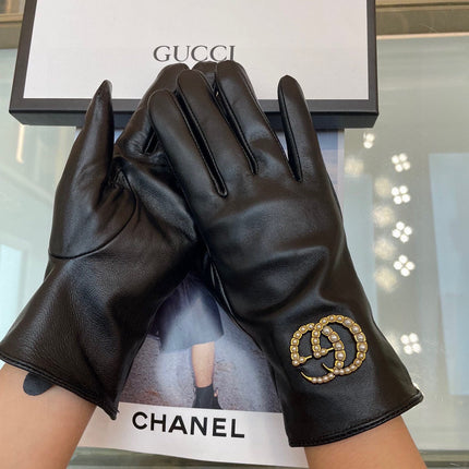 GLOVES IN BLACK LAMBSKIN AND FLEECE LINING 465050