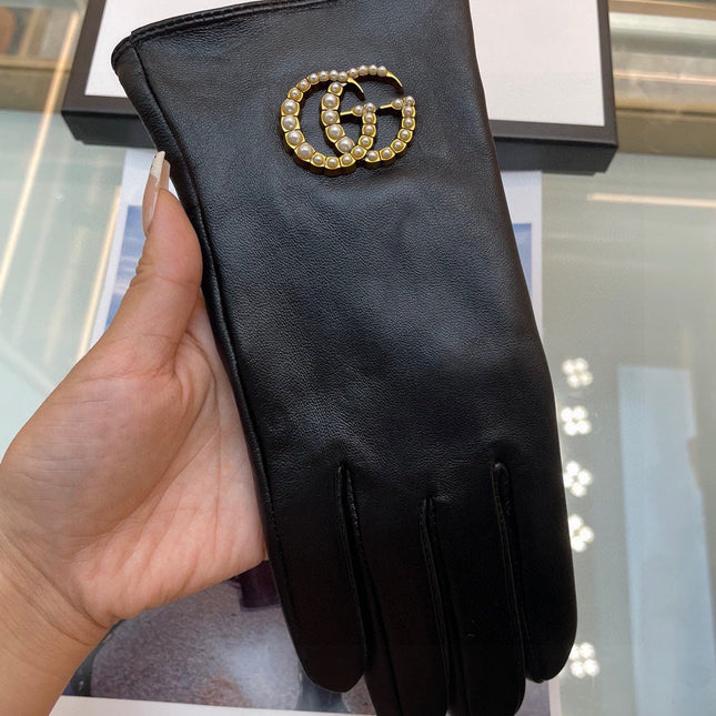 GLOVES IN BLACK LAMBSKIN AND FLEECE LINING 465050