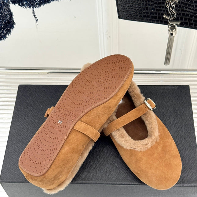 SHEARLING BALLET FLATS IN TAN BROWN SUEDE
