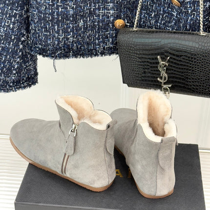 ALAIA 26S SNOW BOOTS IN GREY SUEDE AND WOOL