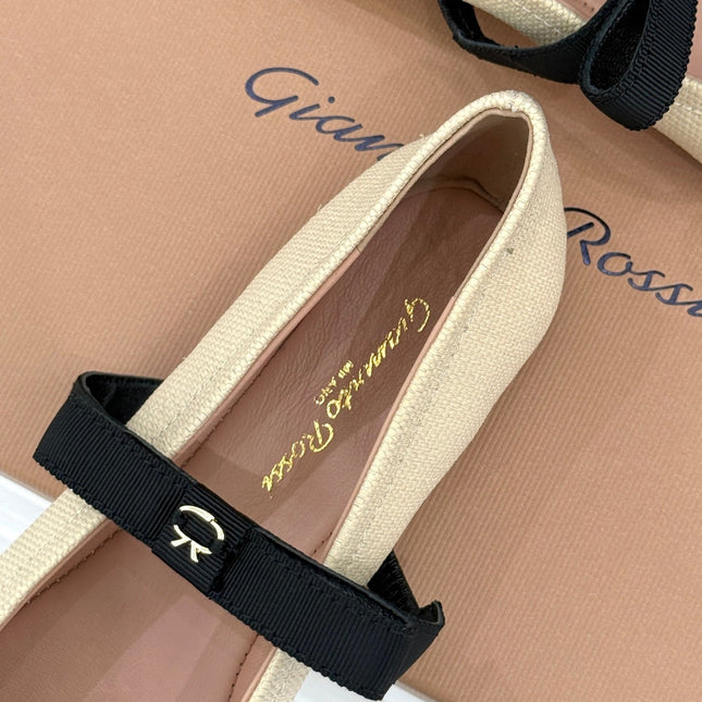 GIANVITO ROSSI 26S MARY JANE FLATS IN BLACK AND CREAM WHITE FABRIC
