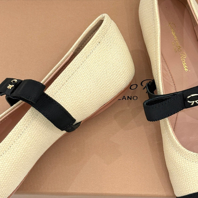 GIANVITO ROSSI 26S MARY JANE FLATS IN BLACK AND CREAM WHITE FABRIC