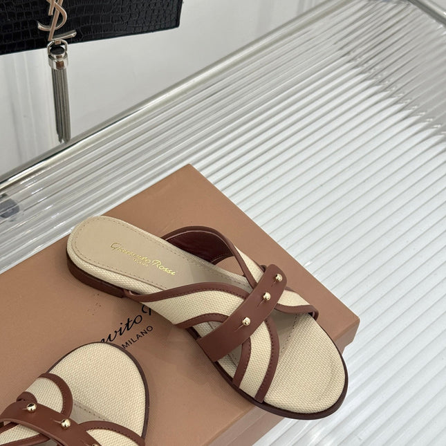 GIANVITO ROSSI 26S STUDDED FLAT SANDALS IN BEIGE CANVAS AND BROWN CALFSKIN