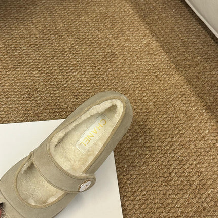 CHANEL 26S MARY JANE FLATS IN BEIGE SUEDE SHEARLING LINING CC LOGO