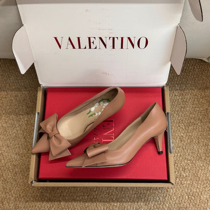 VALENTINO 26S HIGH HEEL SHOES IN NUDE PINK CALFSKIN WITH BOW