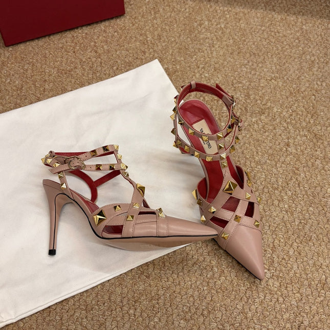 VALENTINO 26S OCKSTUD HEELS IN BLUSH NUDE CALFSKIN
