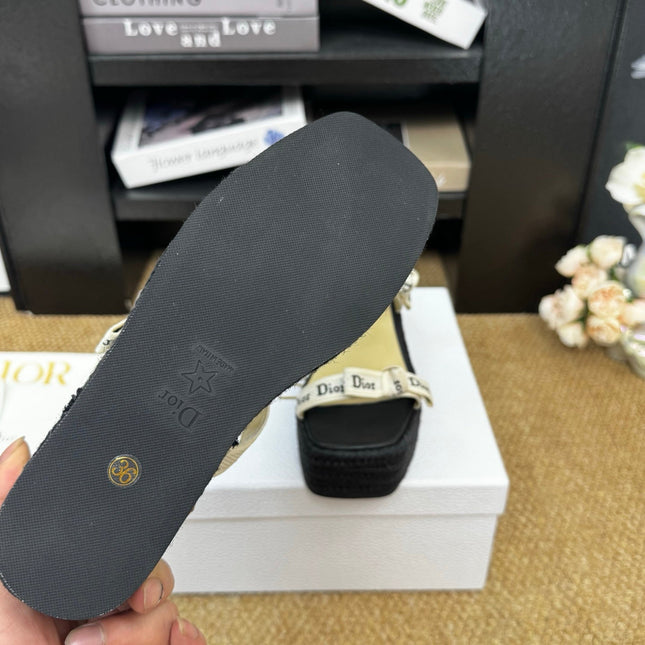 DIOR 26S WEDGE SANDAL IN BLACK CANVAS AND CALFSKIN