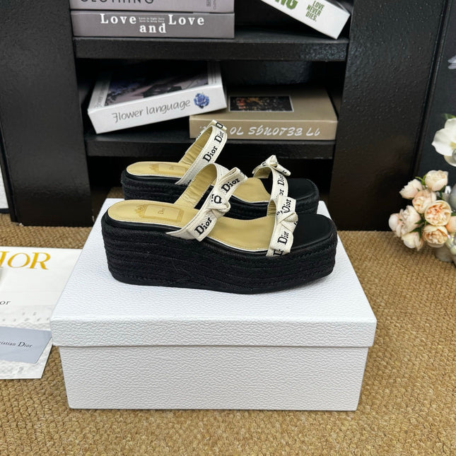DIOR 26S WEDGE SANDAL IN BLACK CANVAS AND CALFSKIN