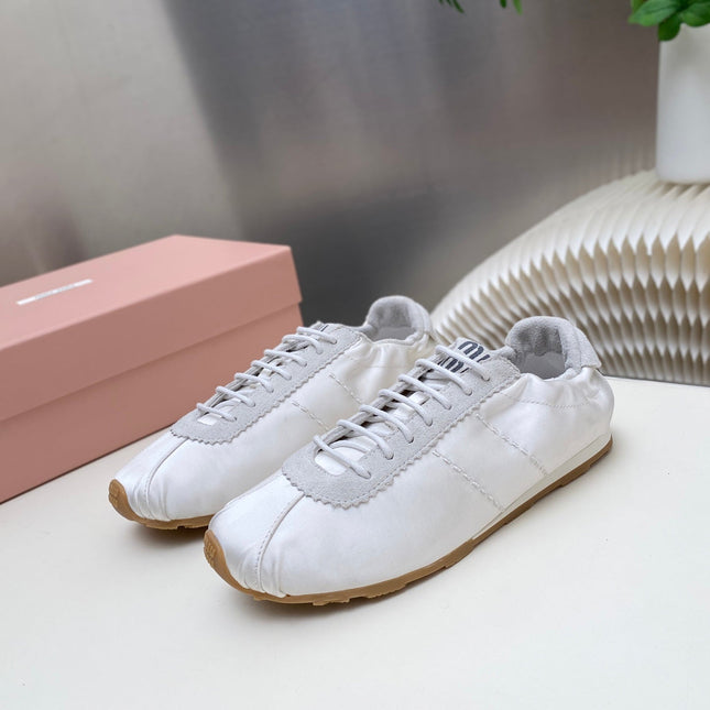 MIUMIU 26S SNEAKERS IN WHITE PLUME SATIN