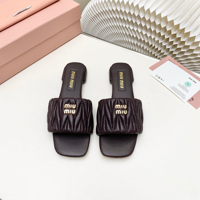MIUMIU 26S MATELASSE SLIDES IN DARK BROWN CALFSKIN