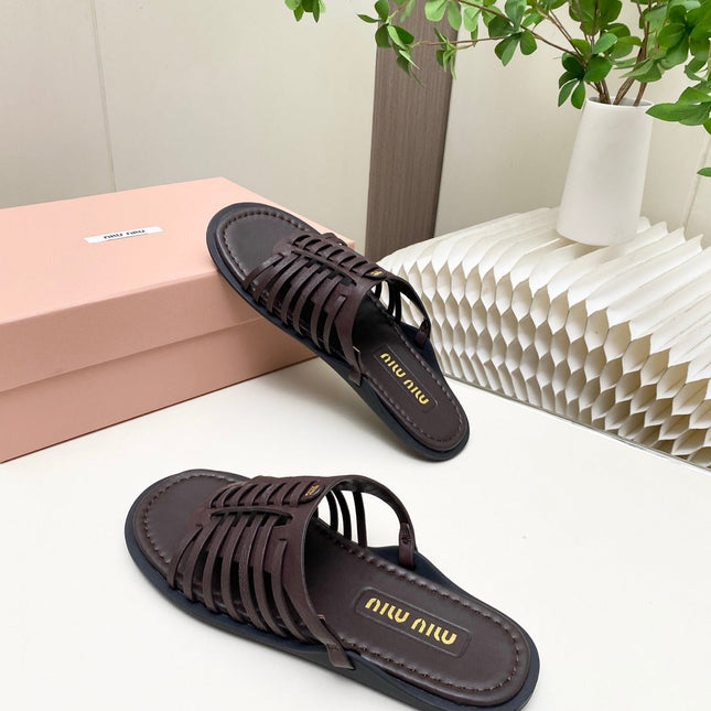 MIUMIU 26S SLIDES SANDAL IN DARK BROWN CALFSKIN