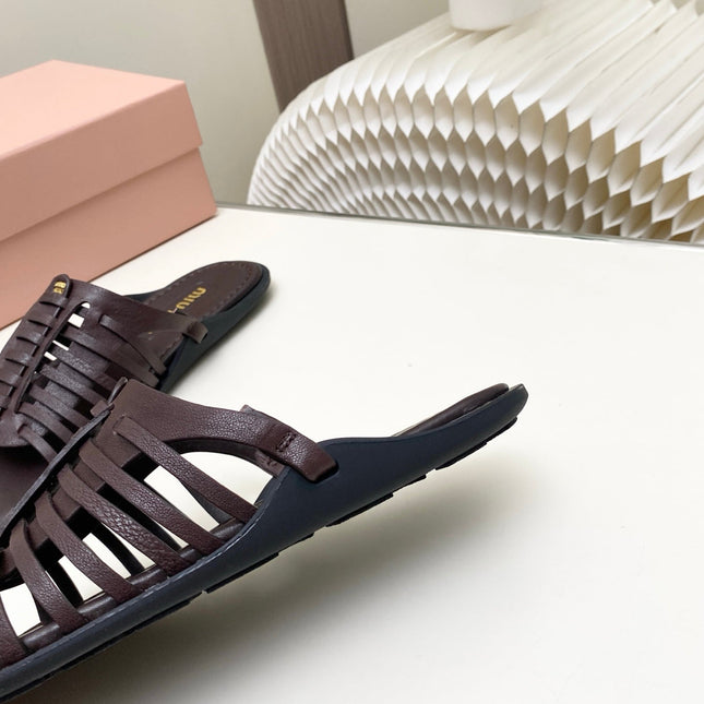 MIUMIU 26S SLIDES SANDAL IN DARK BROWN CALFSKIN