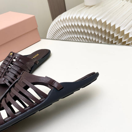 MIUMIU 26S SLIDES SANDAL IN DARK BROWN CALFSKIN