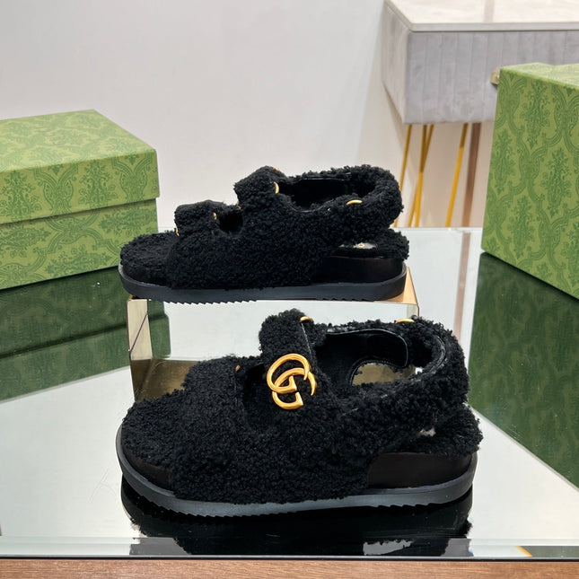 DAD SANDALS IN BLACK FLEECE WITH GOLD HARDWARE